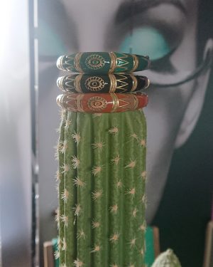 bracelets laqués avec fermeture magnétique